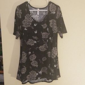 Lularoe Perfect T